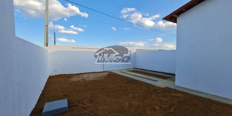 Casa à venda em Juazeiro, Nova Juazeiro, com 2 quartos, 52m² - Imob Petrolina