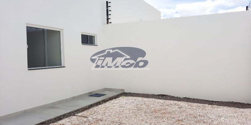 Casa à venda, com 3 quartos, 84m² - Imob Petrolina