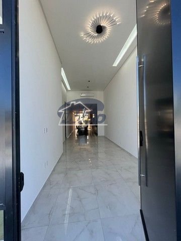 Casa de condomínio com 3 quartos, 171m², à venda